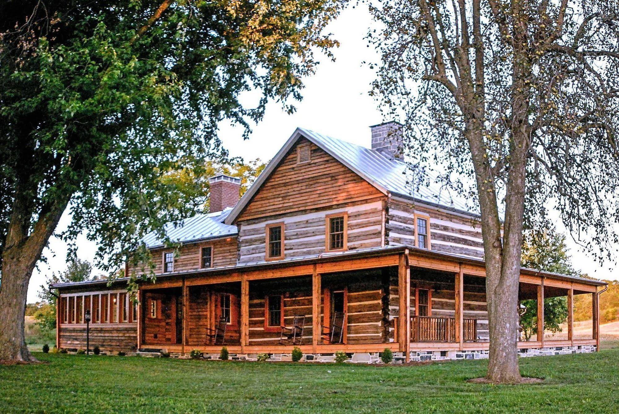 Silver Lake Bed And Breakfast (Adults Only) Харрисонберг Экстерьер фото